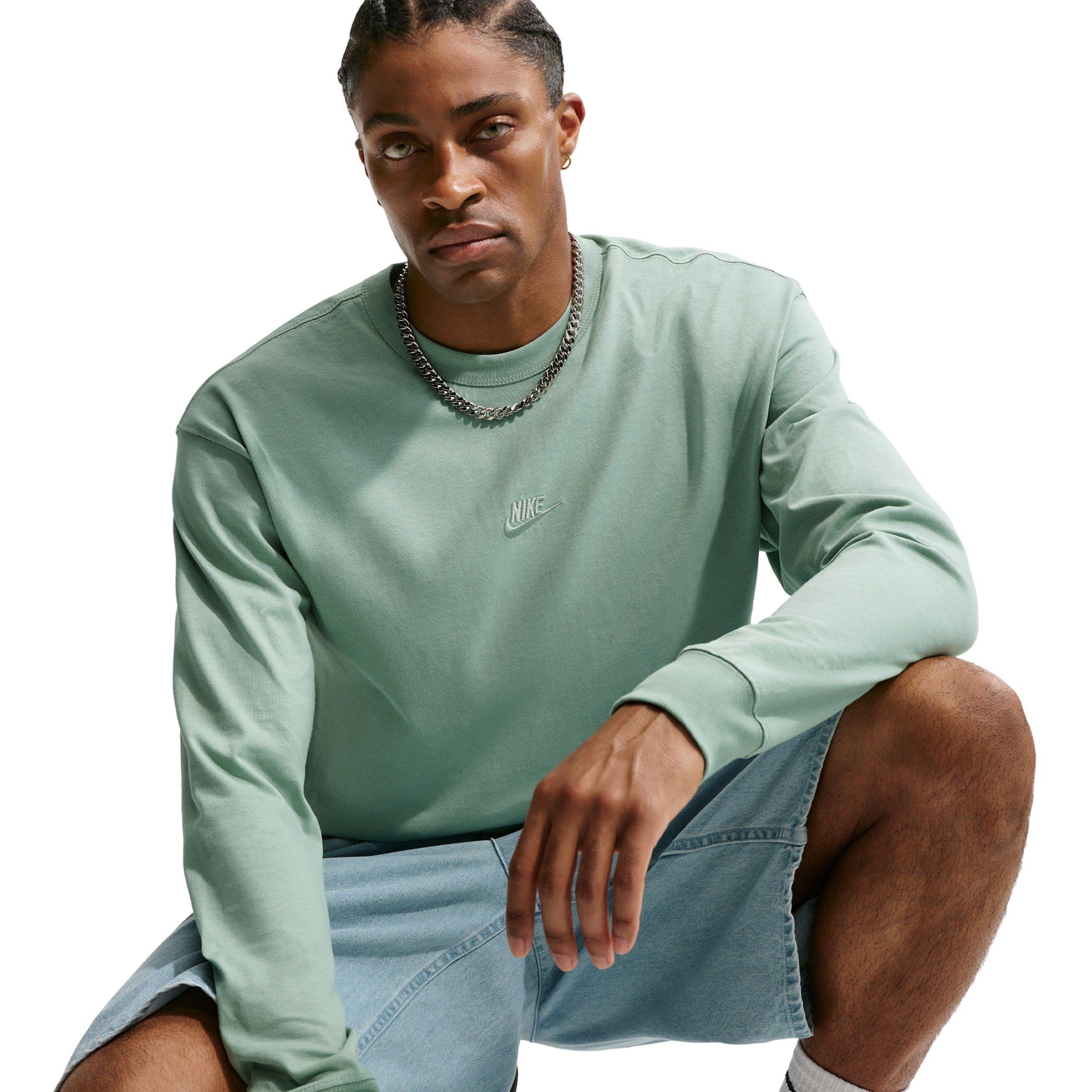 Nike Men's Sportswear Premium Essentials Long-Sleeve T-Shirt - GREEN